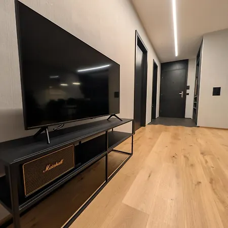 Ferienwohnung Flumserberg, Liftnaehe & Gratis Parkplatz *